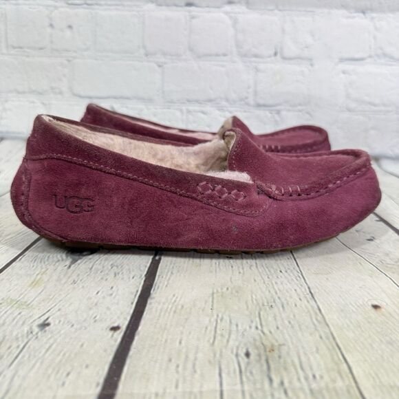 UGG Shoes - UGG Australia Moccasin Slipper Shoes  Women Size 6 Ansley  Suede Shearling Pink